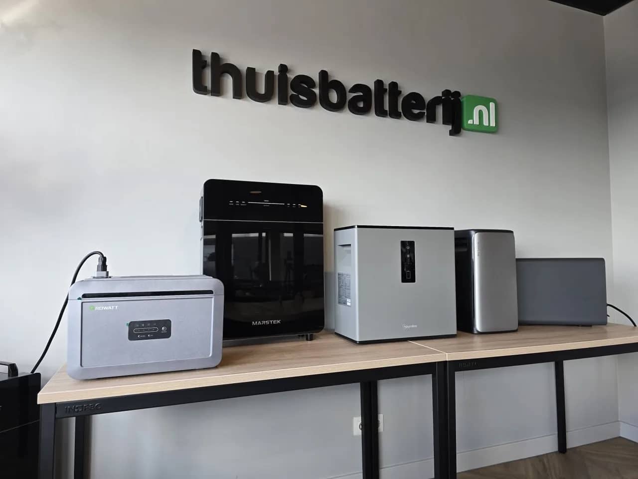 Renting or Buying a Home Battery? The Honest Comparison